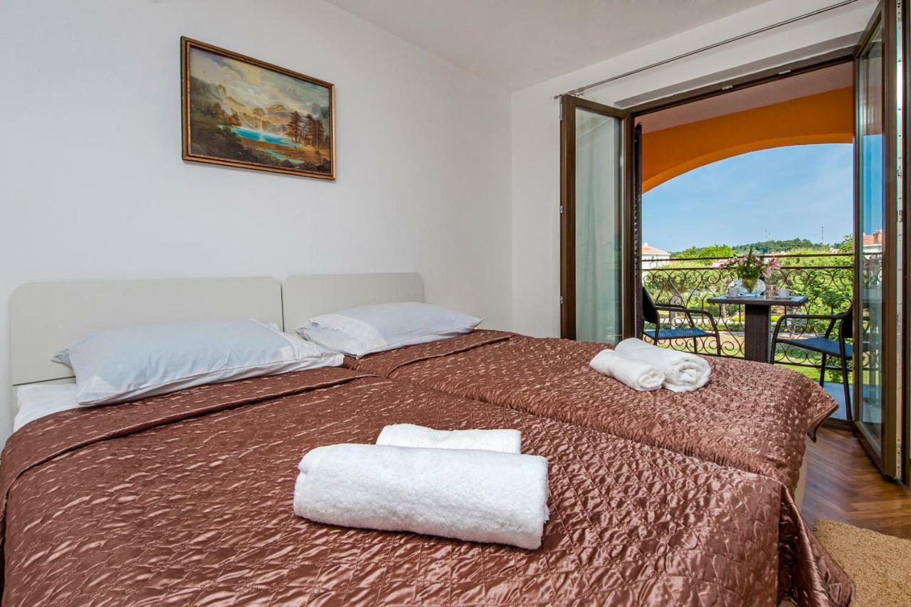 Apartment Valentina Ρόβινι Εξωτερικό φωτογραφία