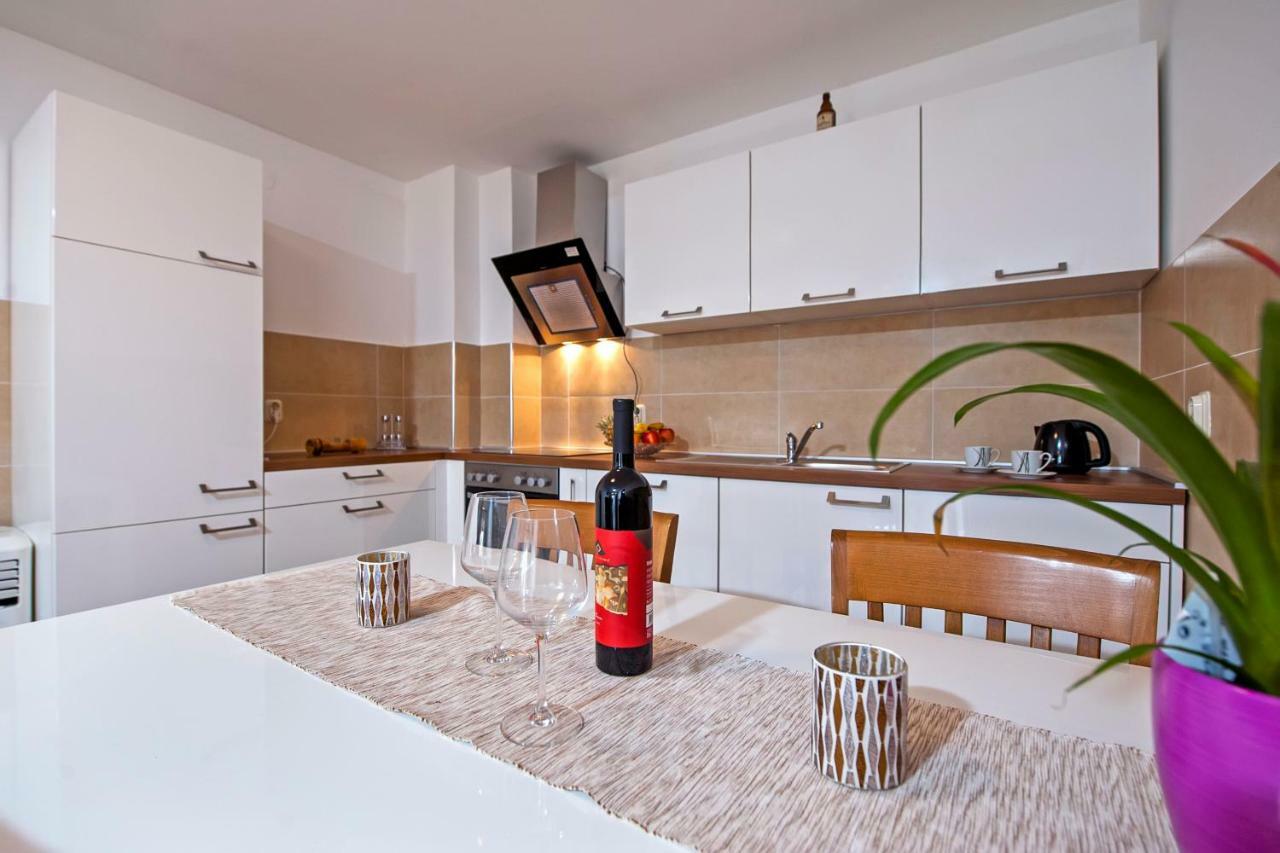 Apartment Valentina Ρόβινι Εξωτερικό φωτογραφία